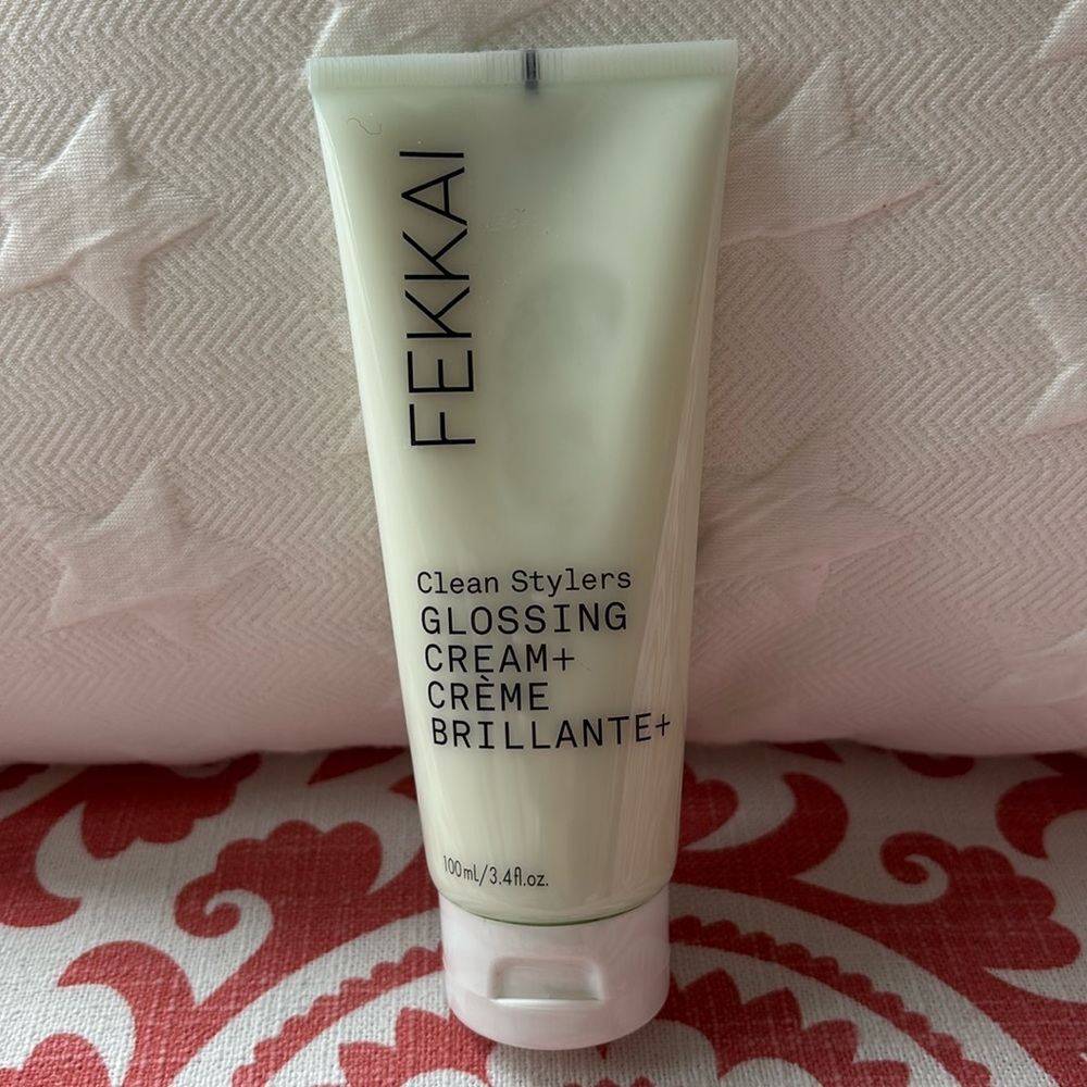 NWT Fekkai Clean Stylers Glossing Cream+ Crème Brillante+ 100ml/3.4 fl oz.